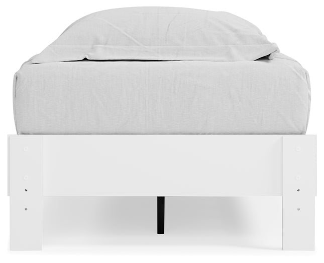 Ashley Express - Piperton Platform Bed