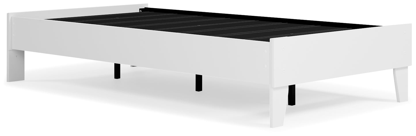 Ashley Express - Piperton Platform Bed