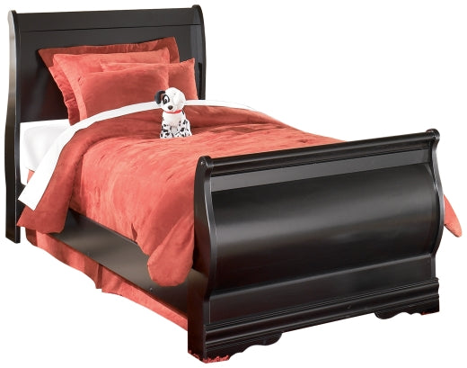 Ashley Express - Huey Vineyard Sleigh Bed
