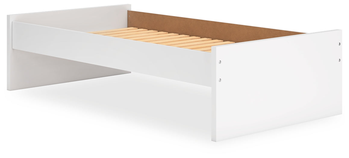 Ashley Express - Onita Platform Bed