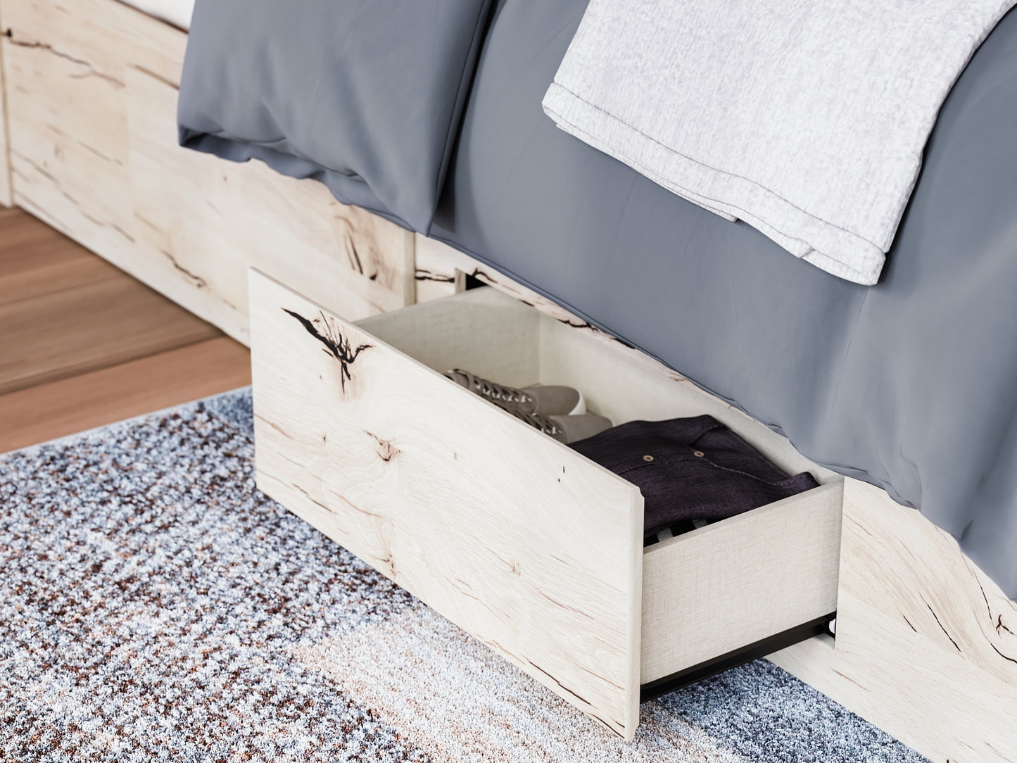 Queen Panel Bed with Mirrored Dresser and Nightstand