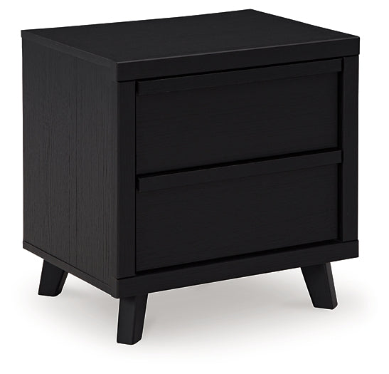 Danziar Queen Panel Headboard with Mirrored Dresser and Chest