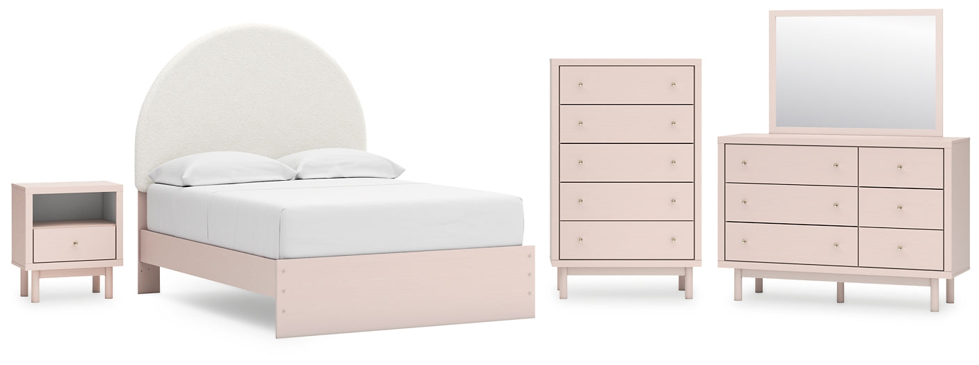 Wistenpine Full Upholstered Panel Bed with Mirrored Dresser, Chest and Nightstand