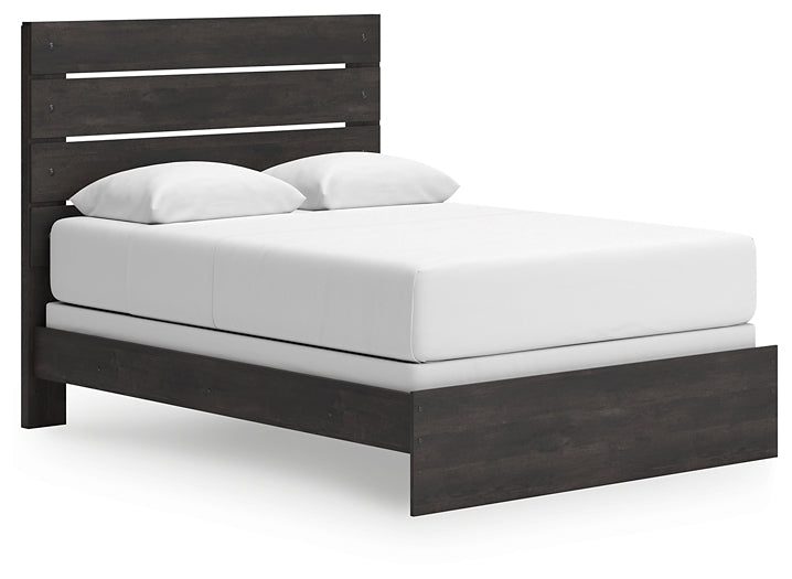 Hollivern Queen Panel Bed with Mirrored Dresser