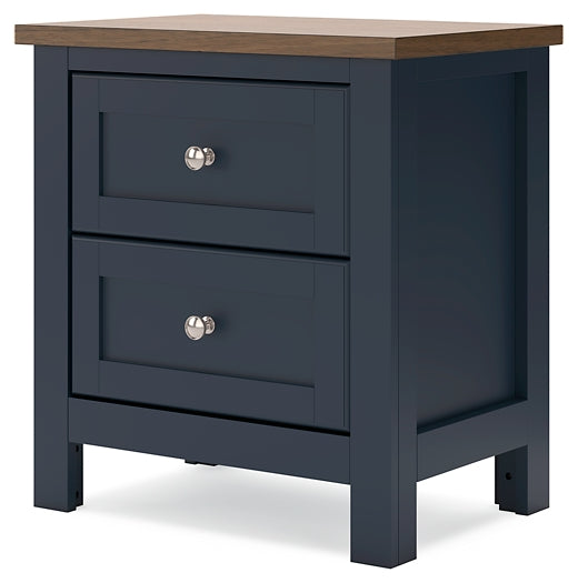 Landocken Full Panel Headboard with Mirrored Dresser, Chest and Nightstand