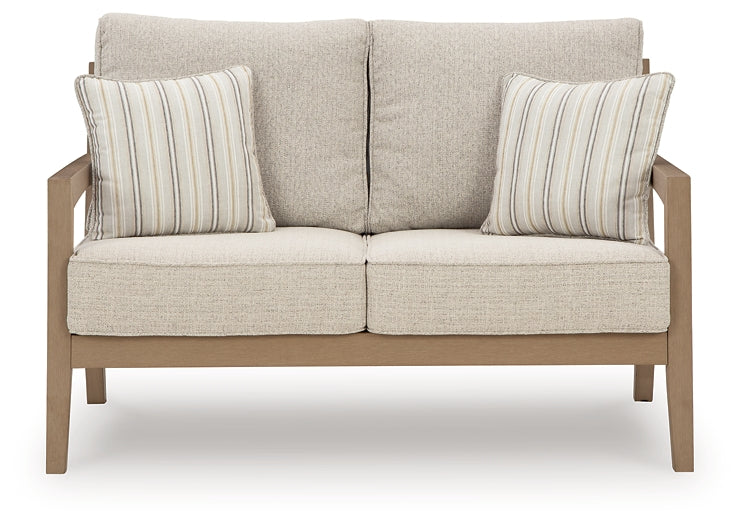 Hallow Creek Loveseat w/Cushion