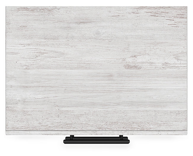 Cayboni Queen Panel Bed with Mirrored Dresser, Chest and Nightstand