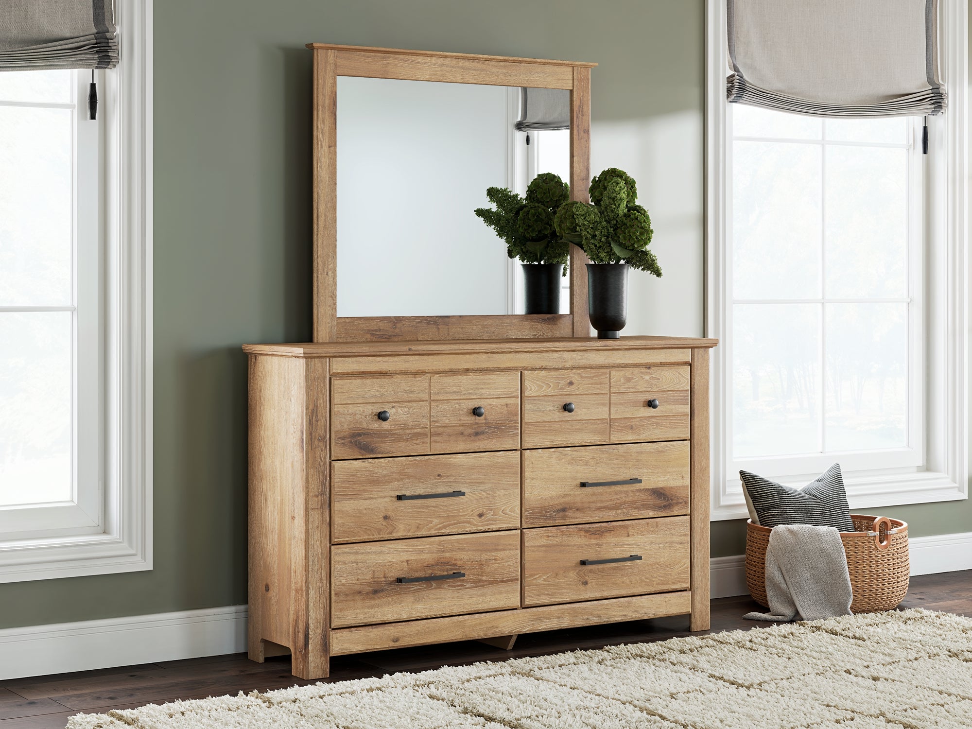 Dresser & Mirror – Furniture Zone