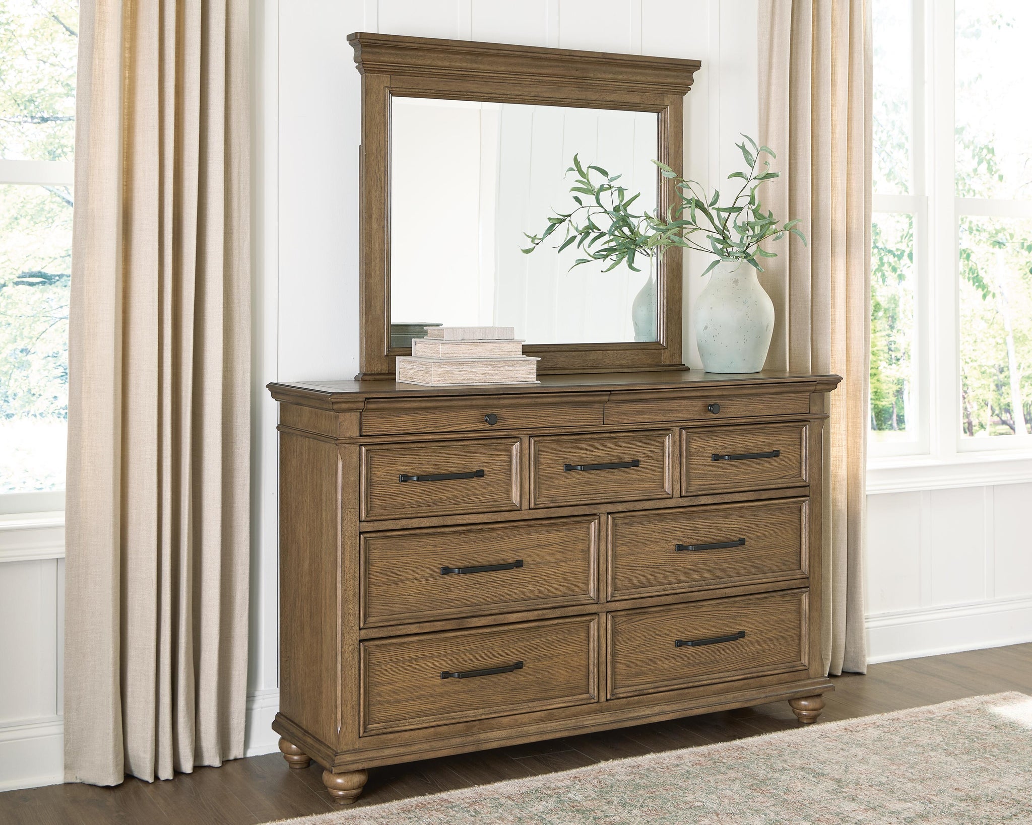 Dresser & Mirror – Furniture Zone